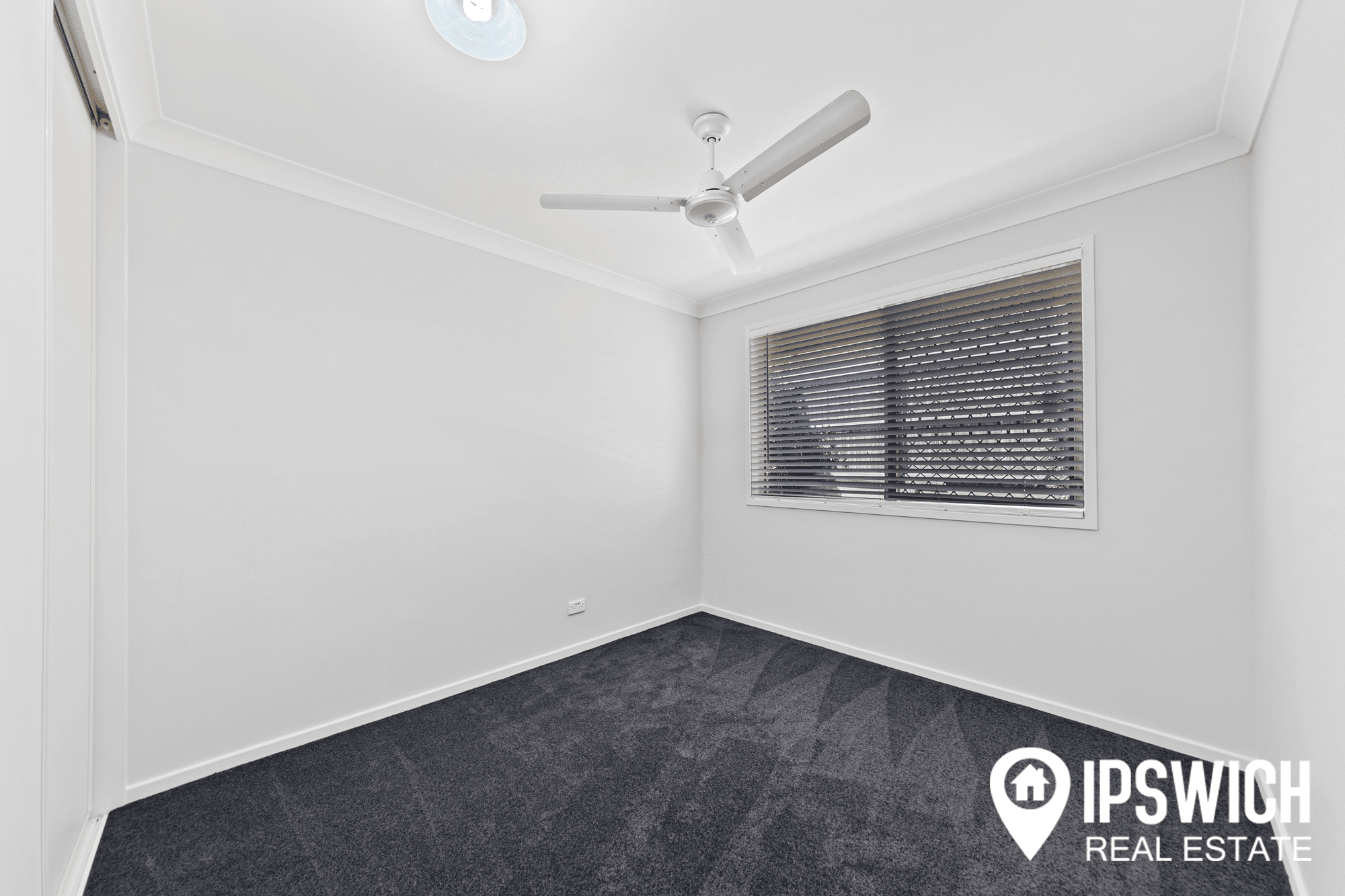 102 WILLOWTREE DRIVE, FLINDERS VIEW, QLD 4305