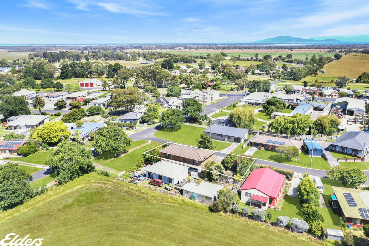 6 WOORARRA Road, WELSHPOOL, VIC 3966