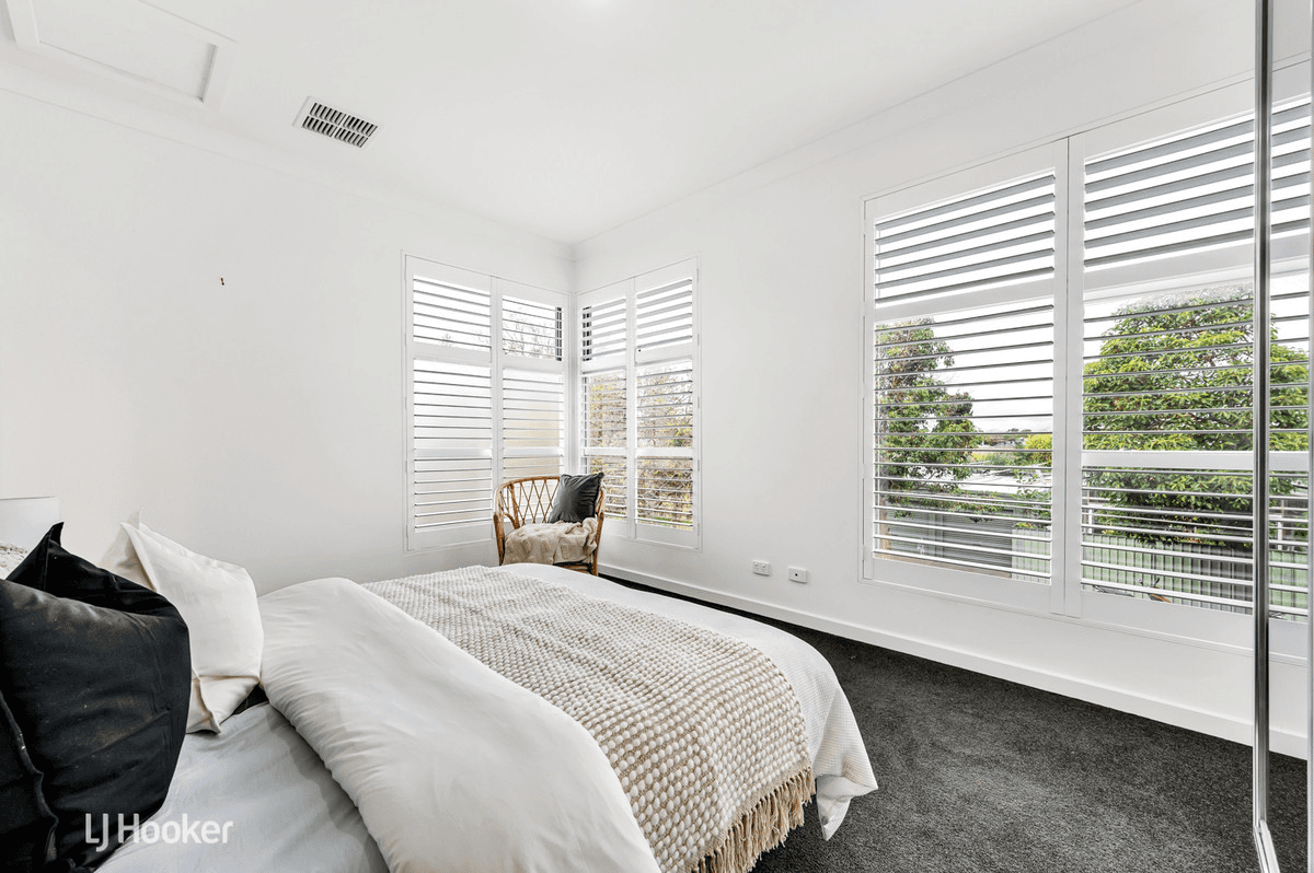 1A Douglas Grove, GLENELG NORTH, SA 5045