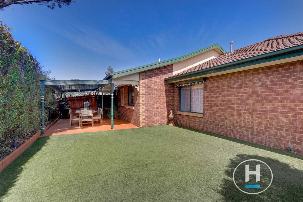 61 Rossiter Avenue, ROXBURGH PARK, VIC 3064