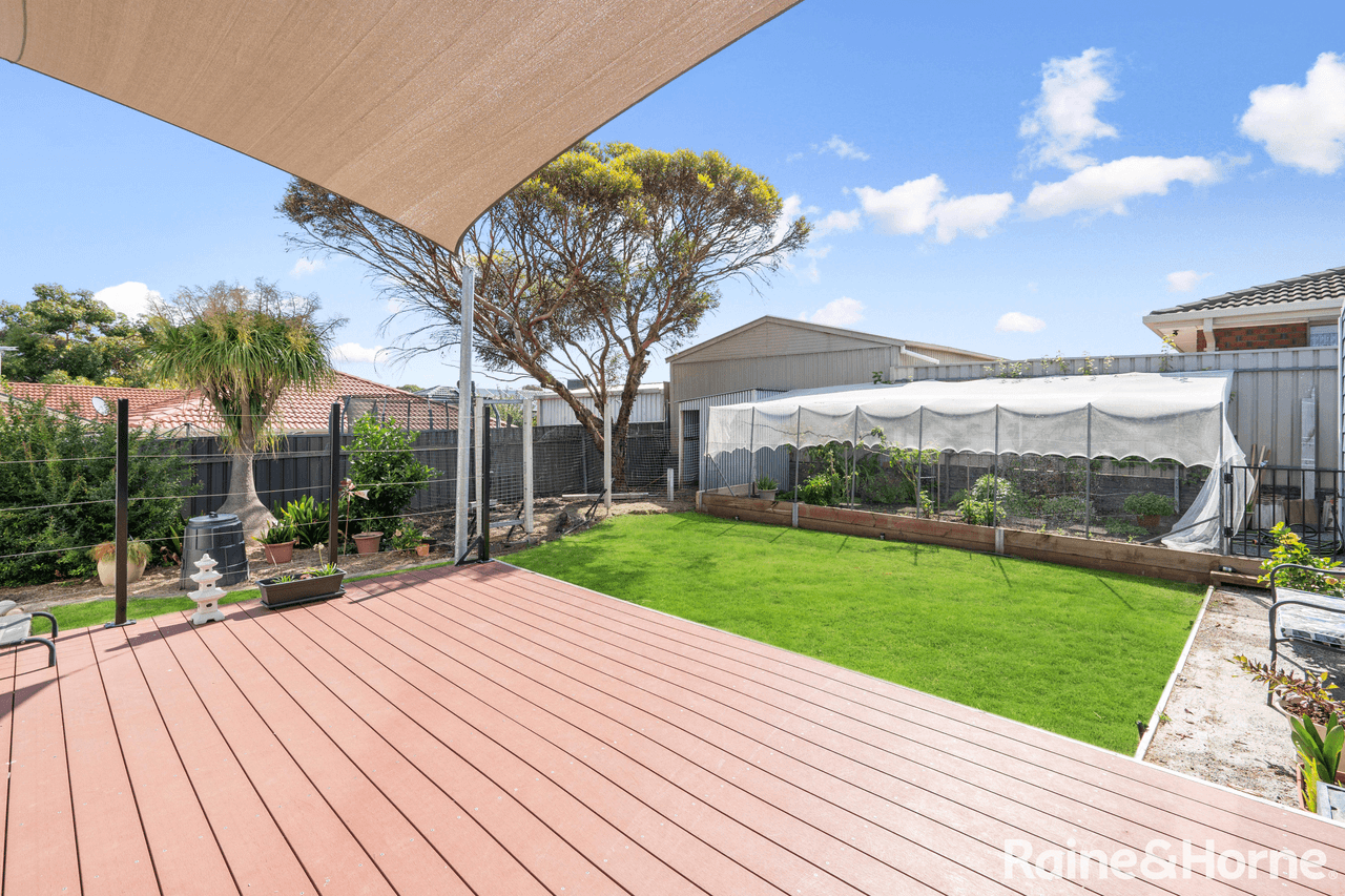 9 Peony Court, MORPHETT VALE, SA 5162