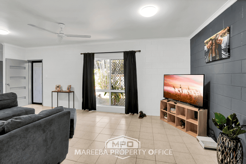 11 Tilse Street, MAREEBA, QLD 4880