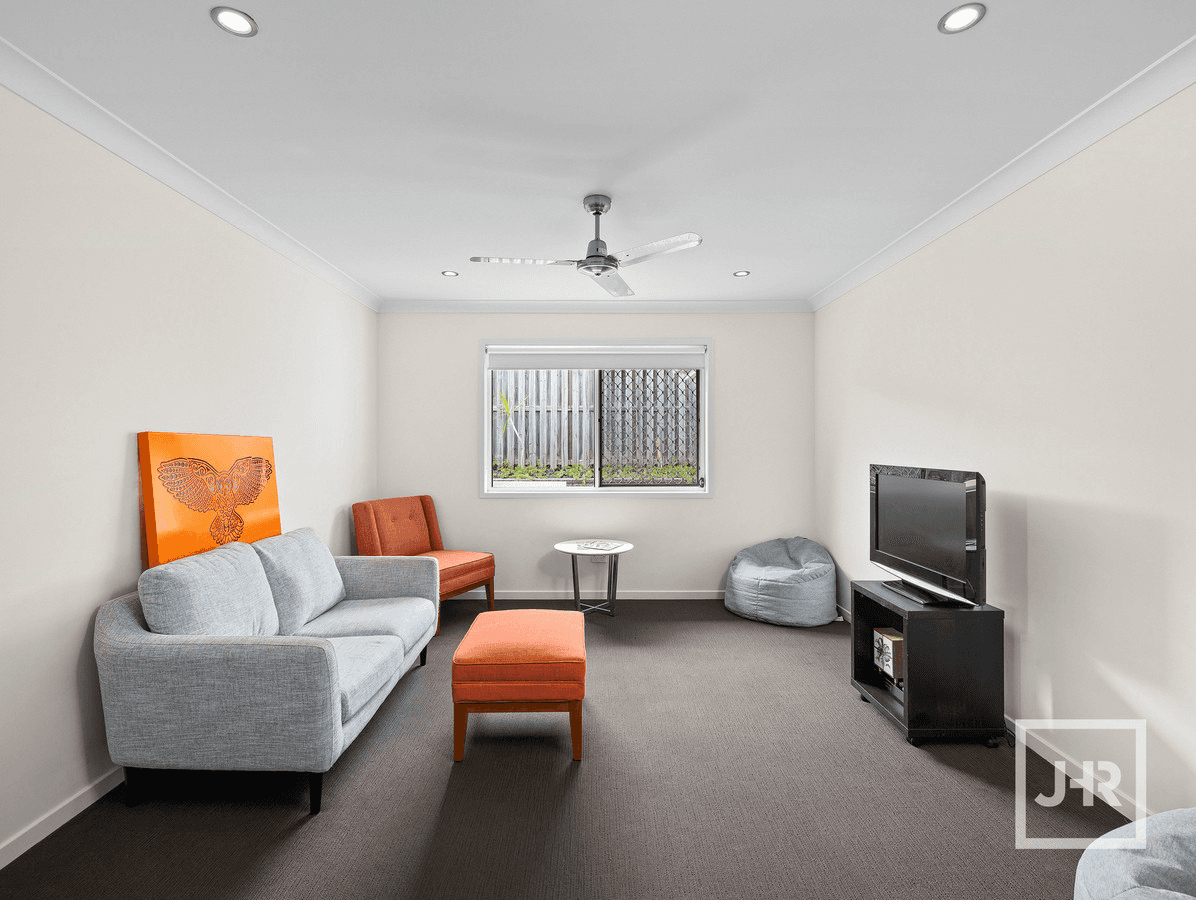 17 Cypress Circuit, COOMERA, QLD 4209