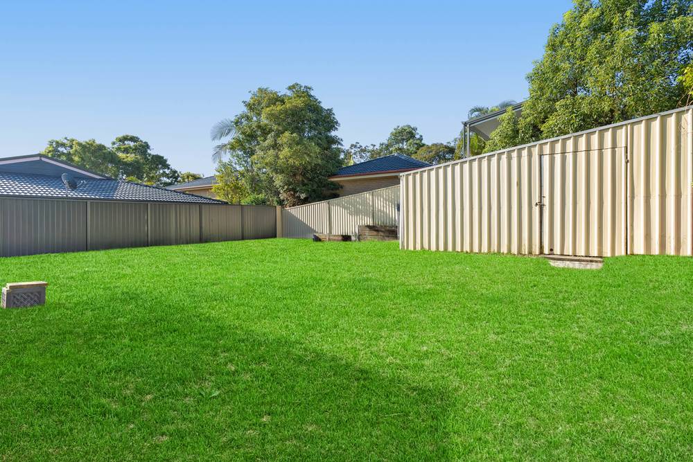 6 Kevin Street, Mannering Park, NSW 2259