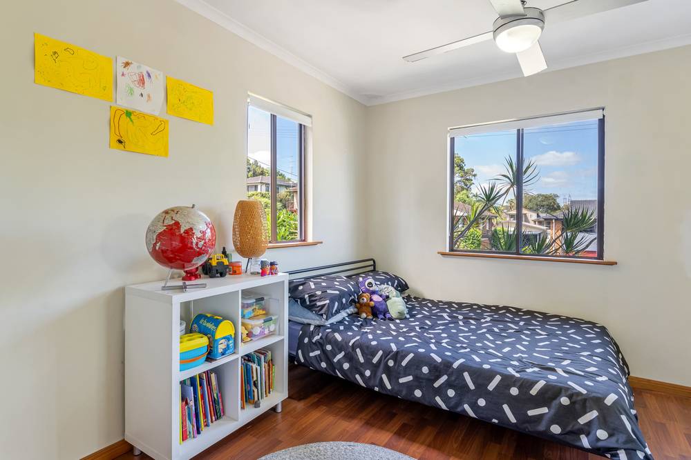 6 Kevin Street, Mannering Park, NSW 2259