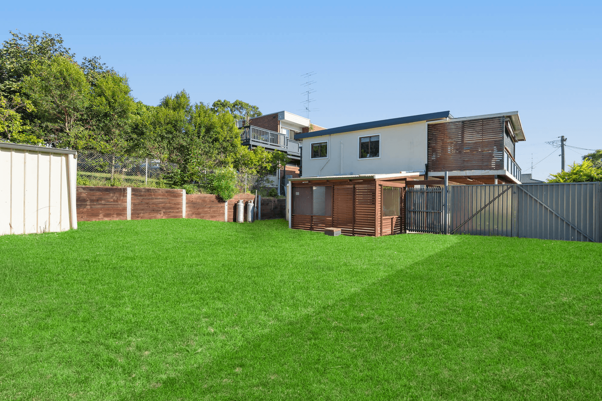 6 Kevin Street, Mannering Park, NSW 2259