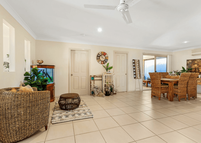 8 Melaleuca Place, TAREE, NSW 2430