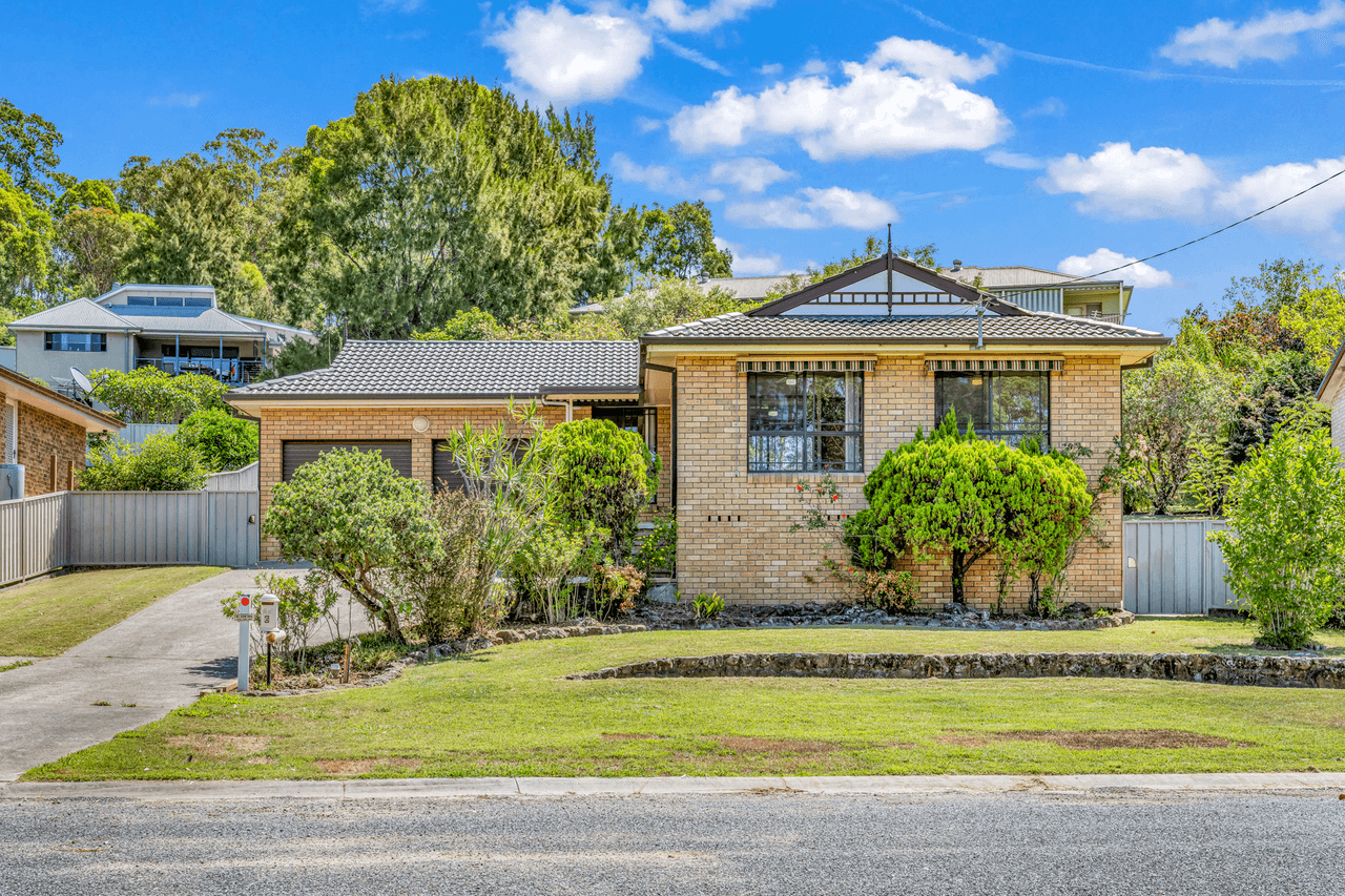 6 Wilkerson Place, DUNGOG, NSW 2420