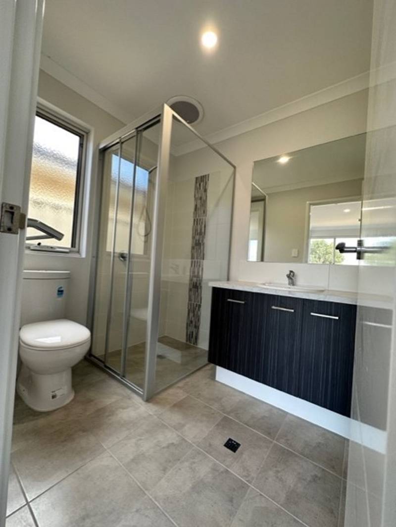 24 Wellspring Road, BALDIVIS, WA 6171