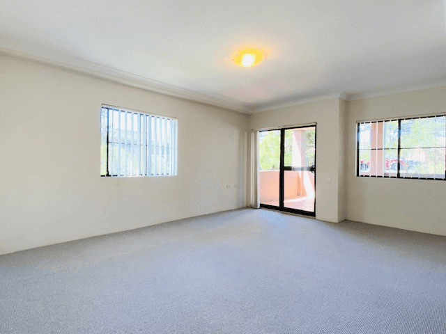 9/2-4 Railway Parade North, KOGARAH, NSW 2217