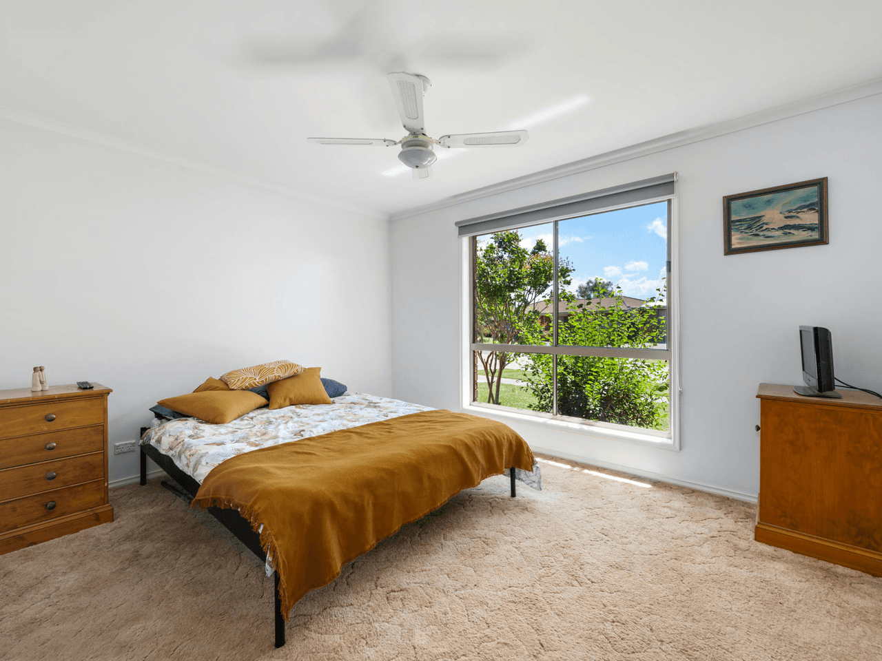 2 Tairua Place, EASTWOOD, VIC 3875