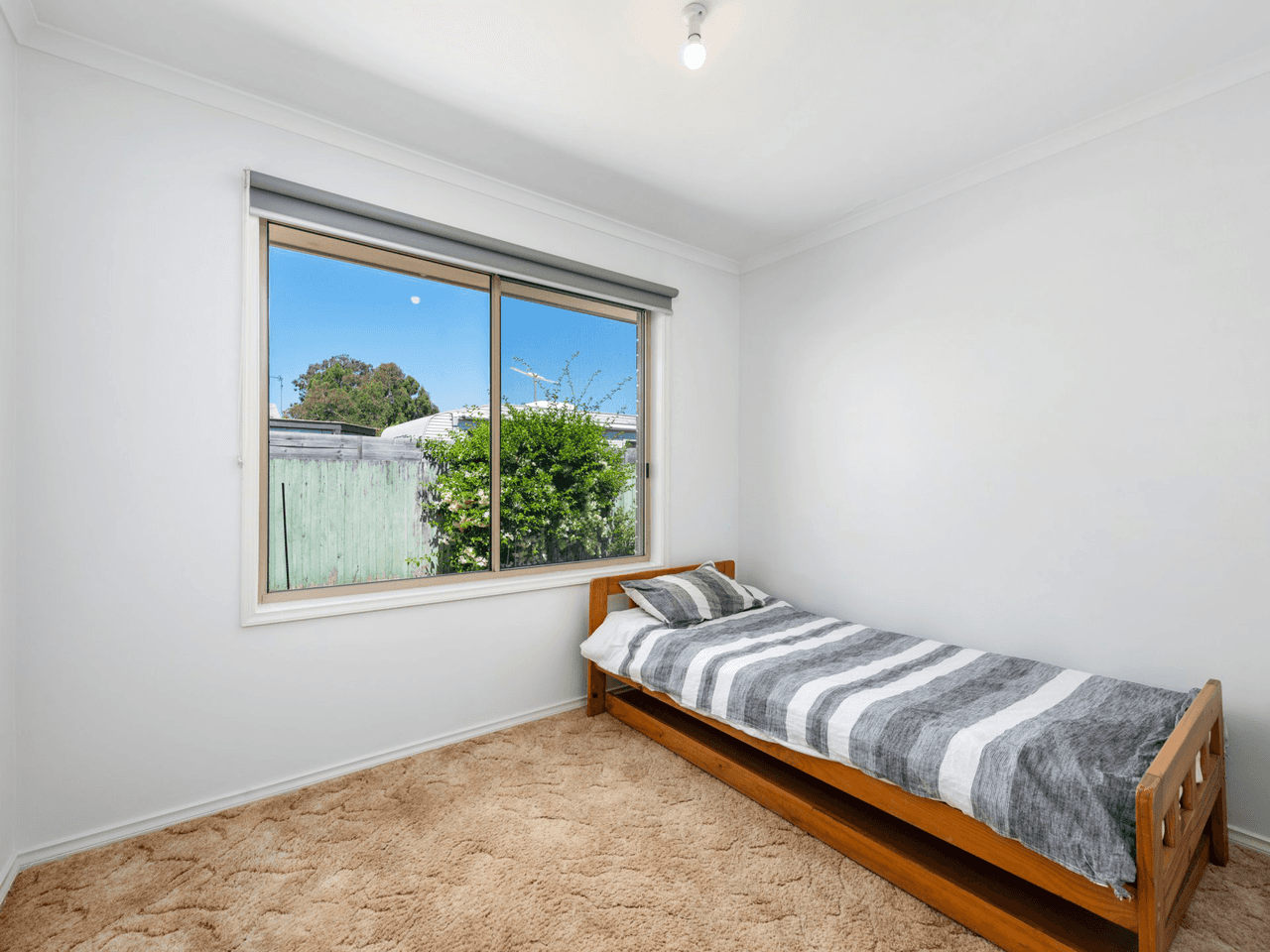 2 Tairua Place, EASTWOOD, VIC 3875