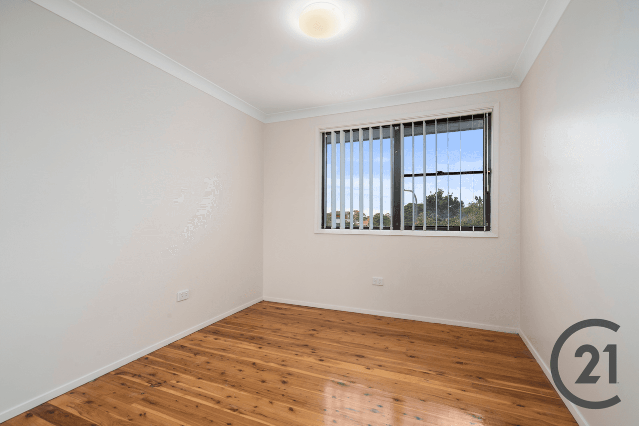 15 Brunswick Crescent, St Johns Park, NSW 2176