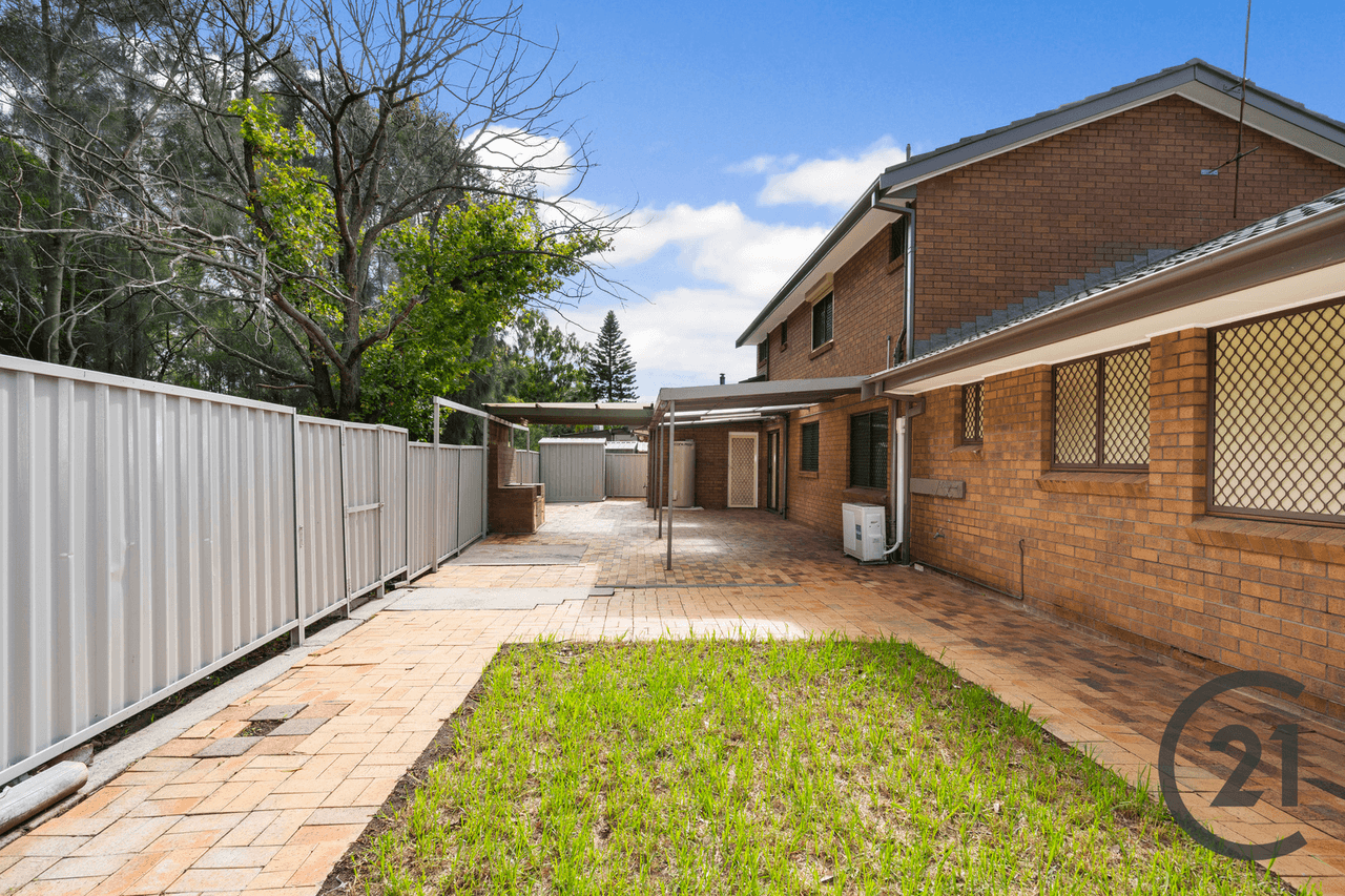 15 Brunswick Crescent, St Johns Park, NSW 2176