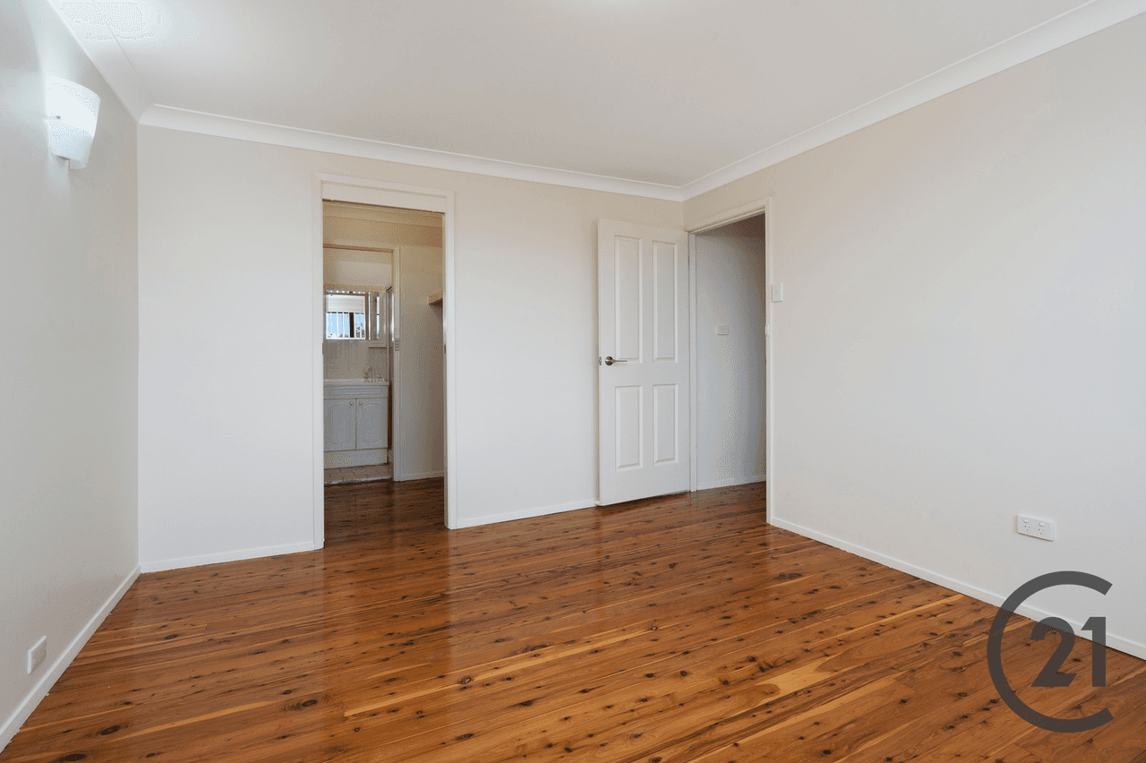 15 Brunswick Crescent, St Johns Park, NSW 2176