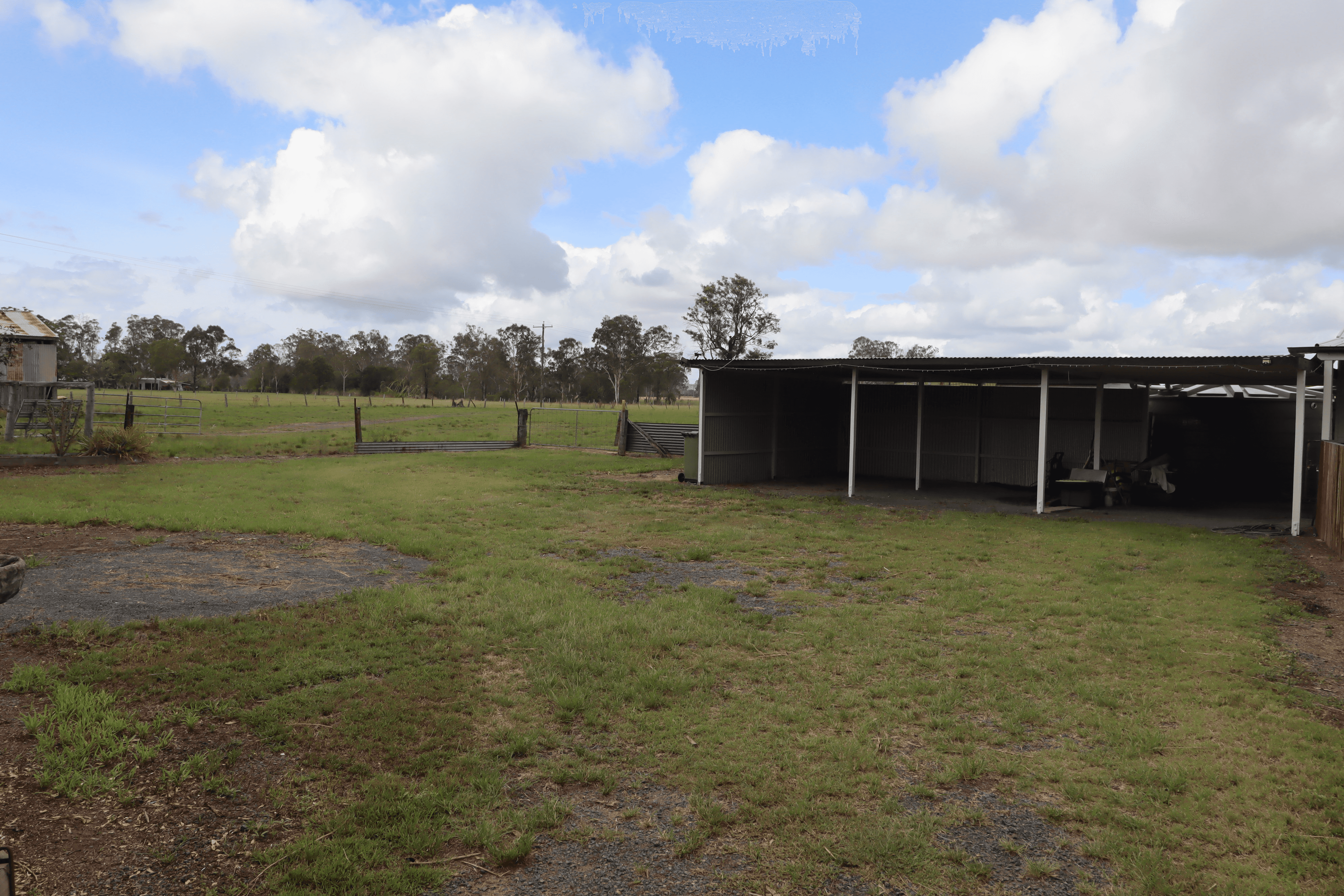 76 Mill Road, AVONDALE, QLD 4670