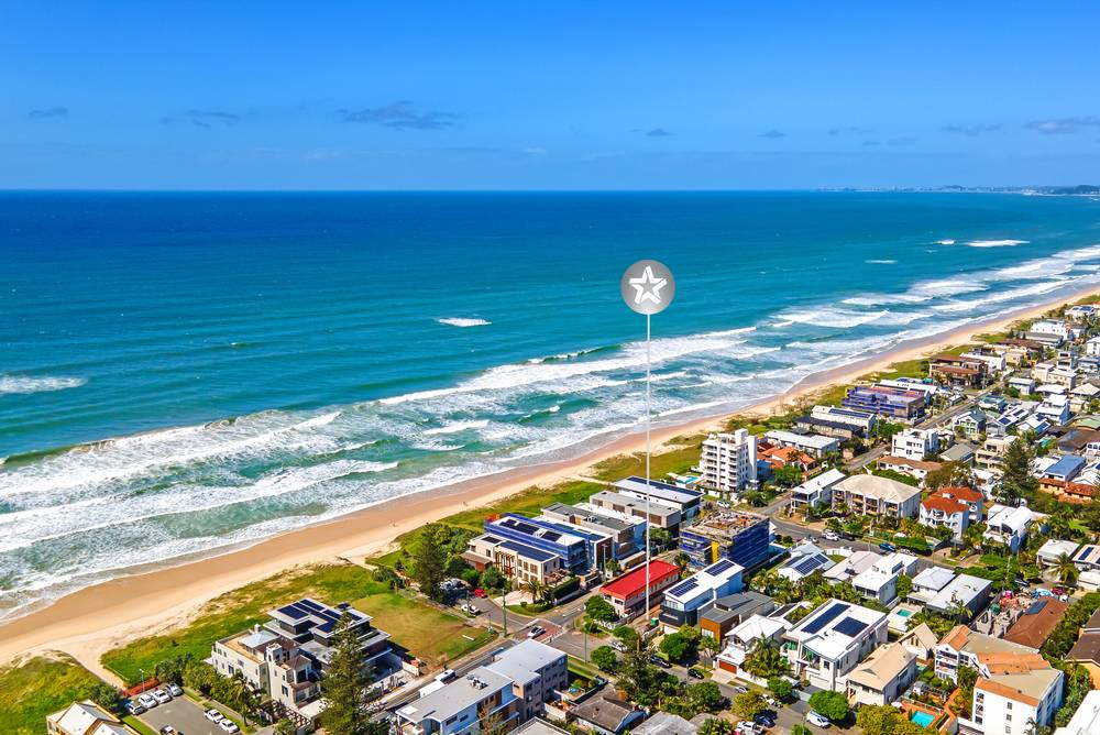 6 Ocean Street, MERMAID BEACH, QLD 4218