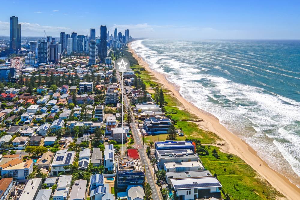 6 Ocean Street, MERMAID BEACH, QLD 4218