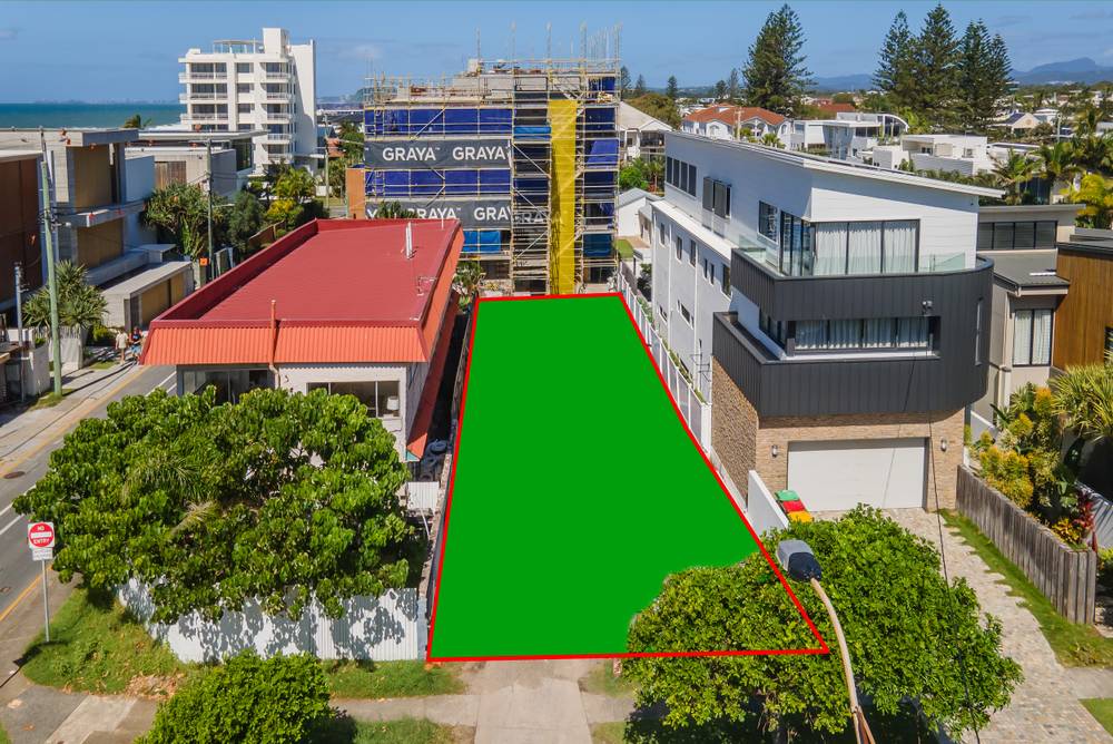 6 Ocean Street, MERMAID BEACH, QLD 4218
