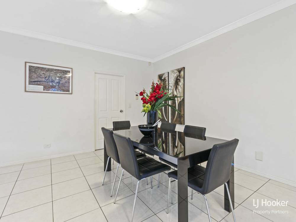 22 Avonlea Place, EIGHT MILE PLAINS, QLD 4113