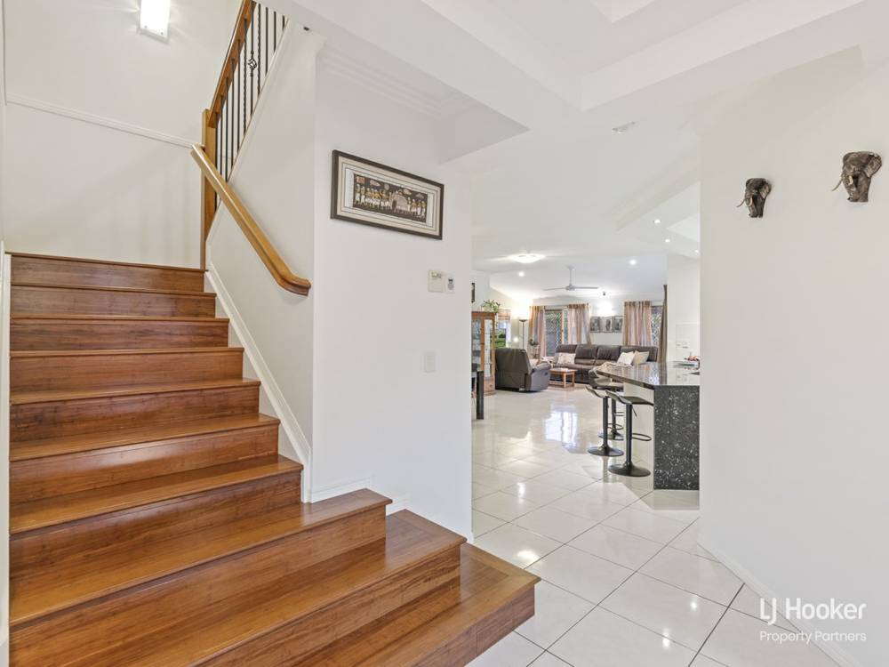 22 Avonlea Place, EIGHT MILE PLAINS, QLD 4113