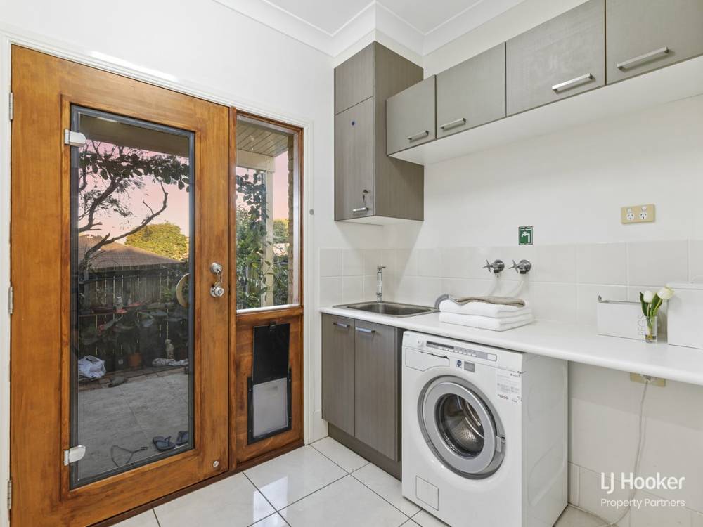 22 Avonlea Place, EIGHT MILE PLAINS, QLD 4113