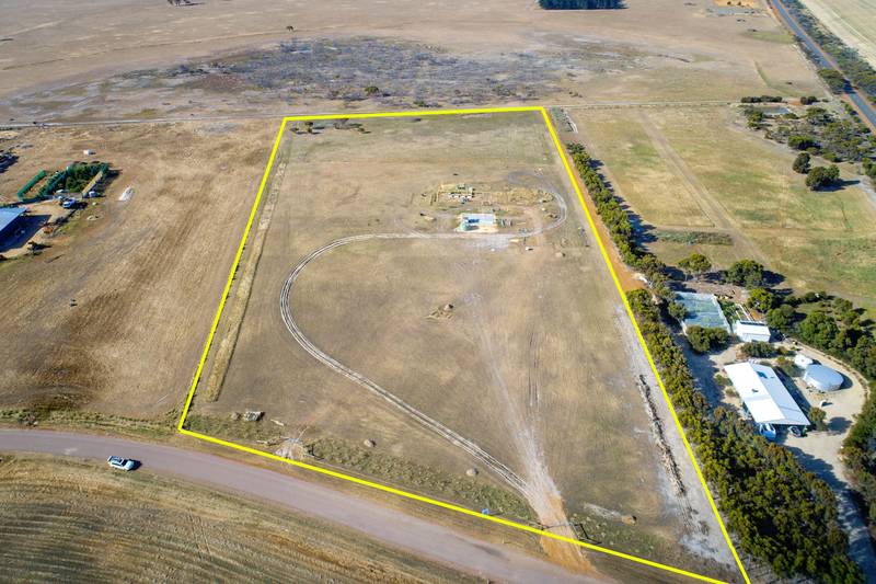 Daviesia Drive, Hopetoun, WA 6348