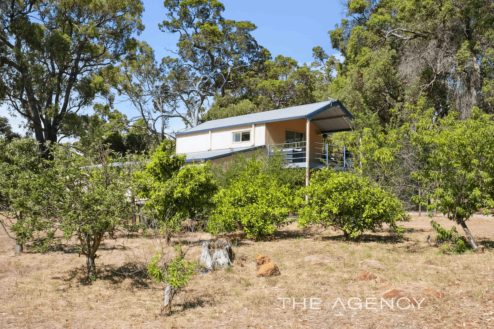 105 Inthanoona Road, Gidgegannup, WA 6083