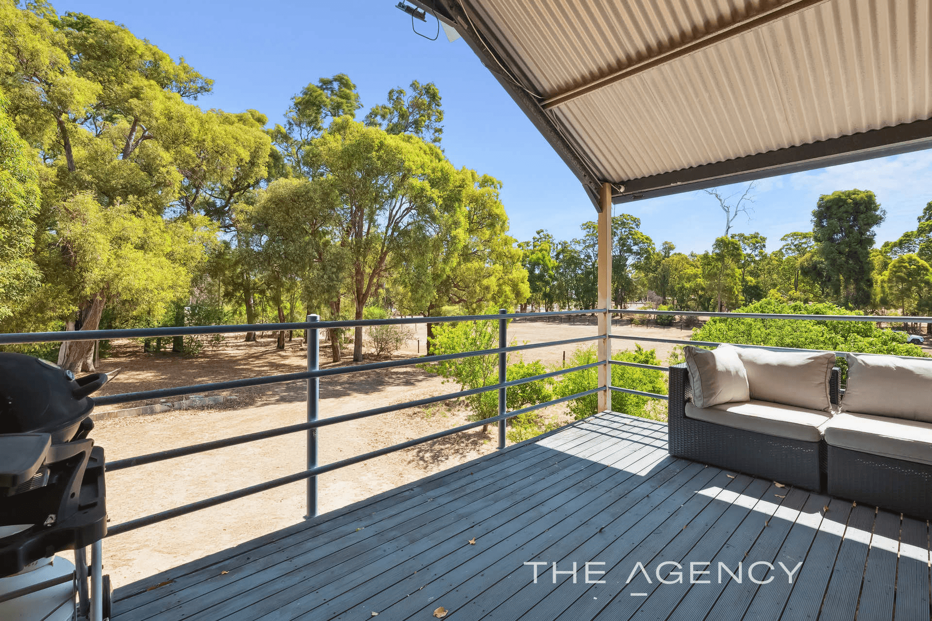 105 Inthanoona Road, Gidgegannup, WA 6083