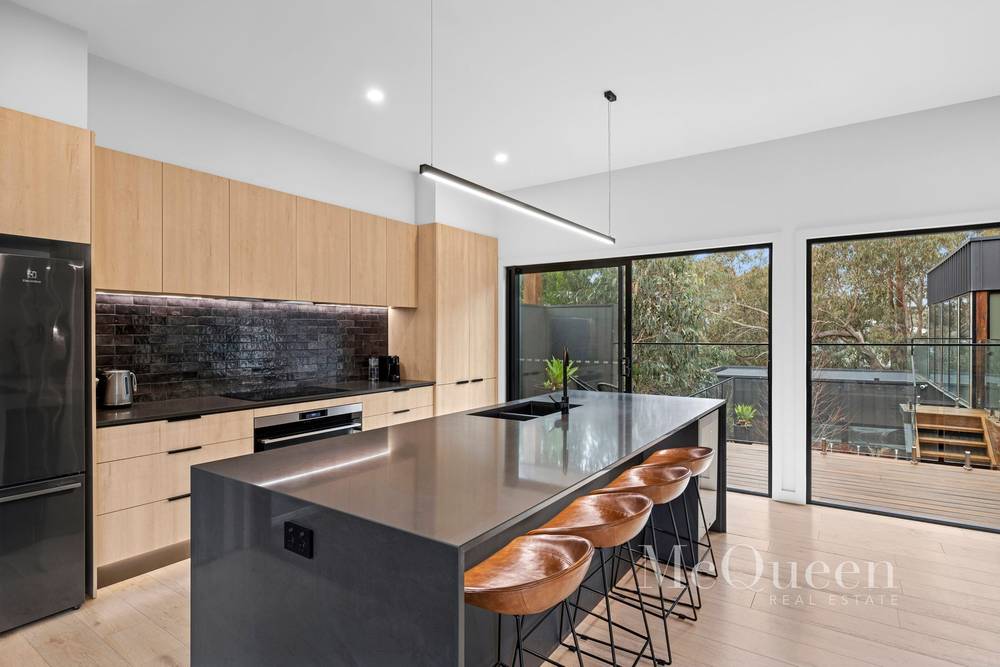 25 Golf Links Road, HEPBURN, VIC 3461