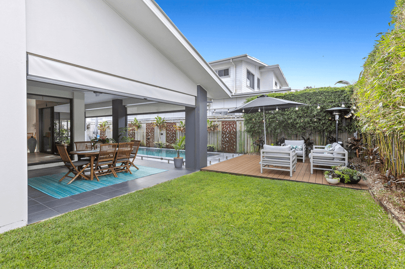 19 Laceflower Parade, CASUARINA, NSW 2487