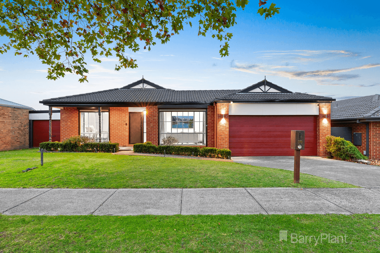 30 Deanswood Way, Narre Warren, VIC 3805