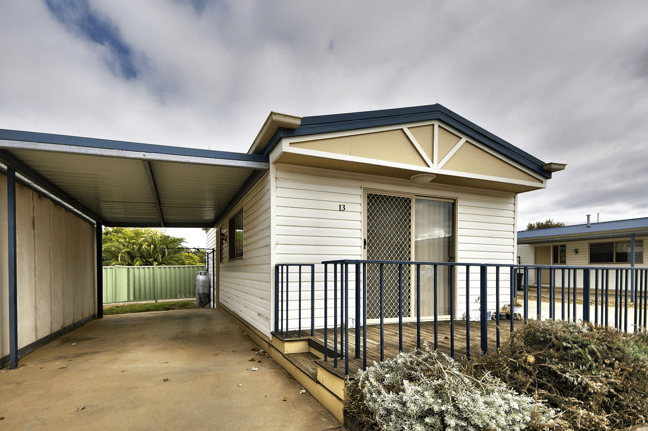 13/73-75 Butler Street, DENILIQUIN, NSW 2710