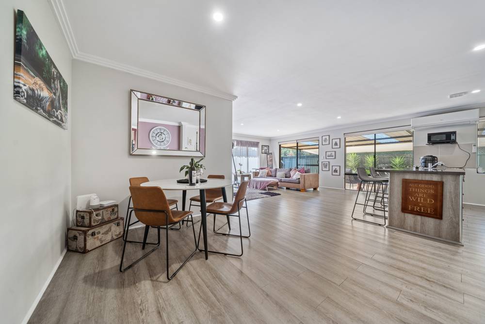 2 Mangrove Circuit, BANKSIA GROVE, WA 6031