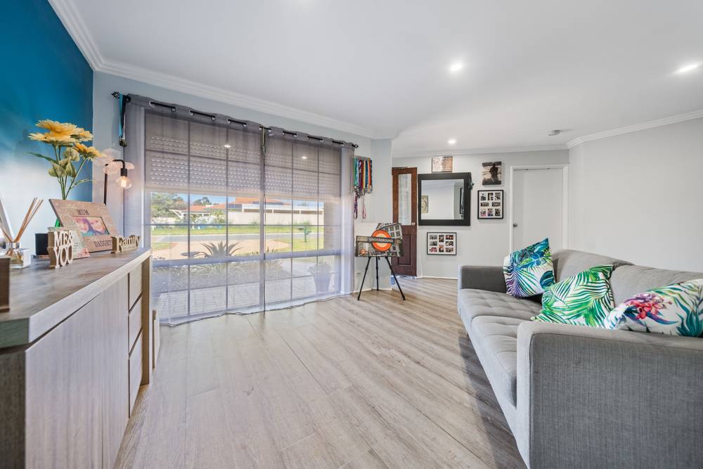 2 Mangrove Circuit, BANKSIA GROVE, WA 6031