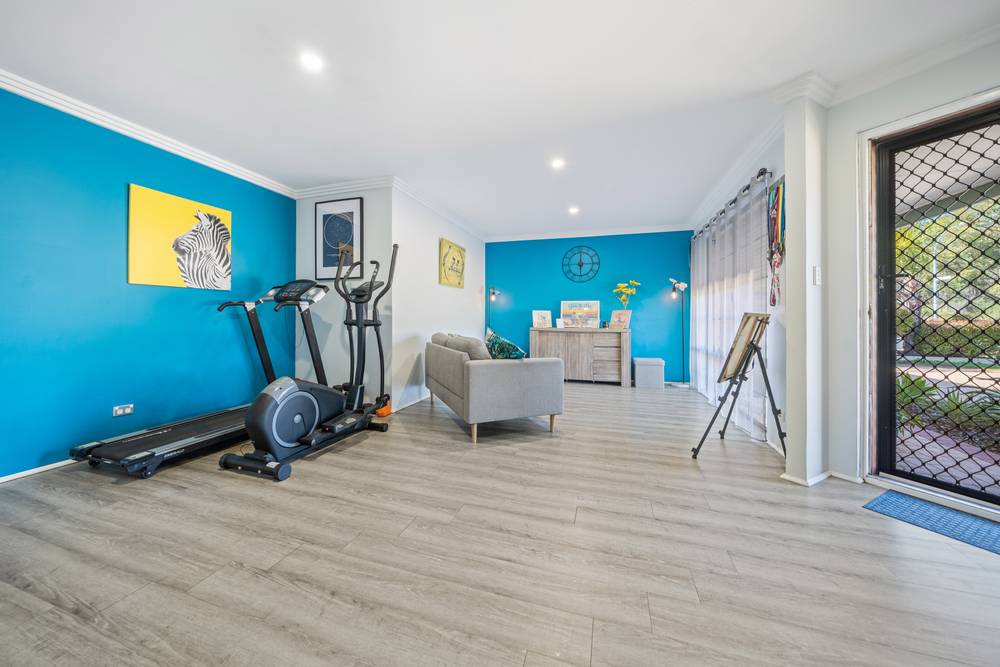 2 Mangrove Circuit, BANKSIA GROVE, WA 6031
