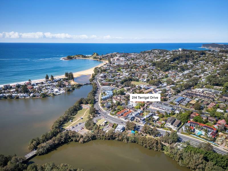2/214 Terrigal Drive, Terrigal, NSW 2260
