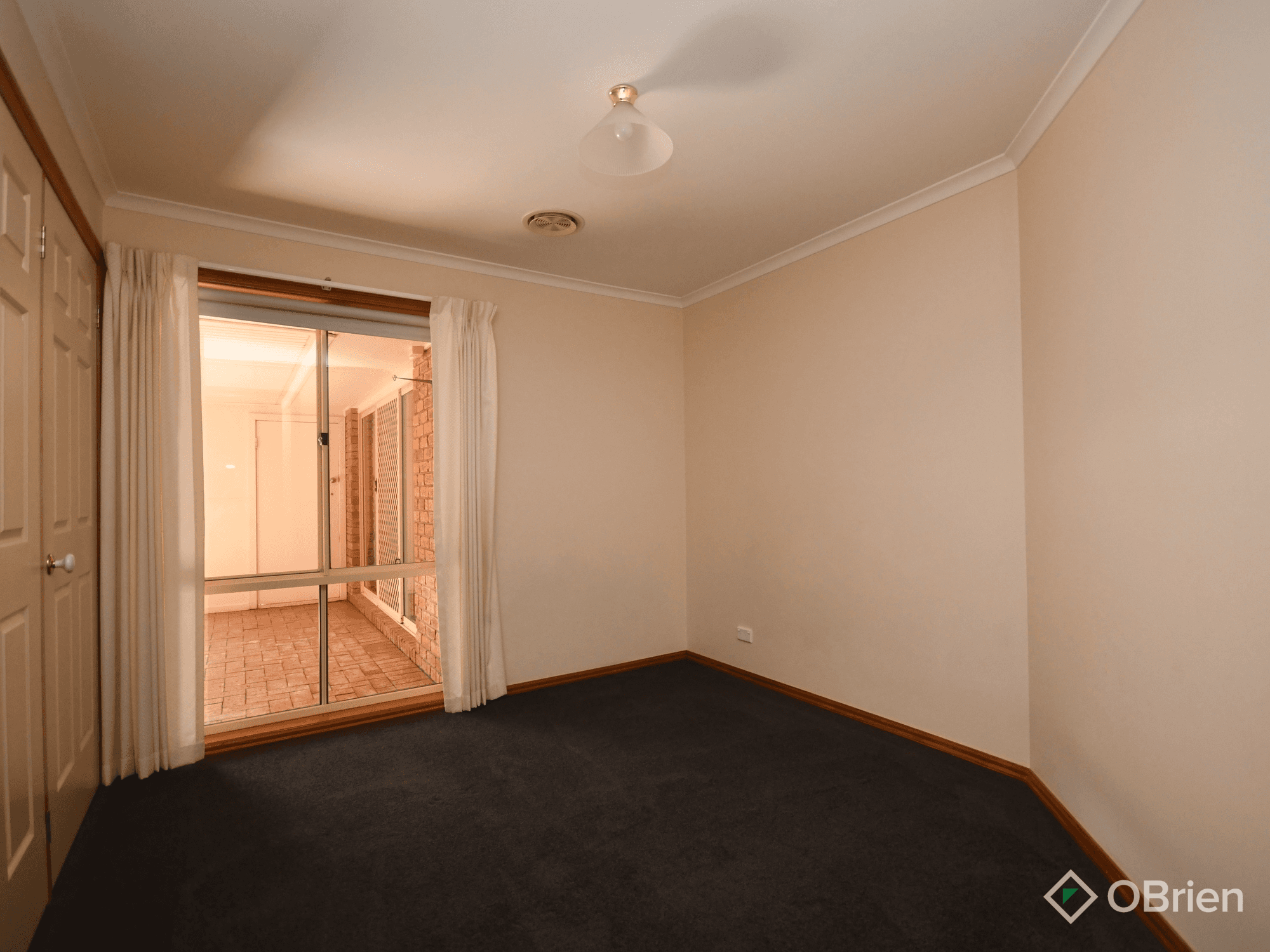 31 Balmoral Crescent, Eastwood, VIC 3875