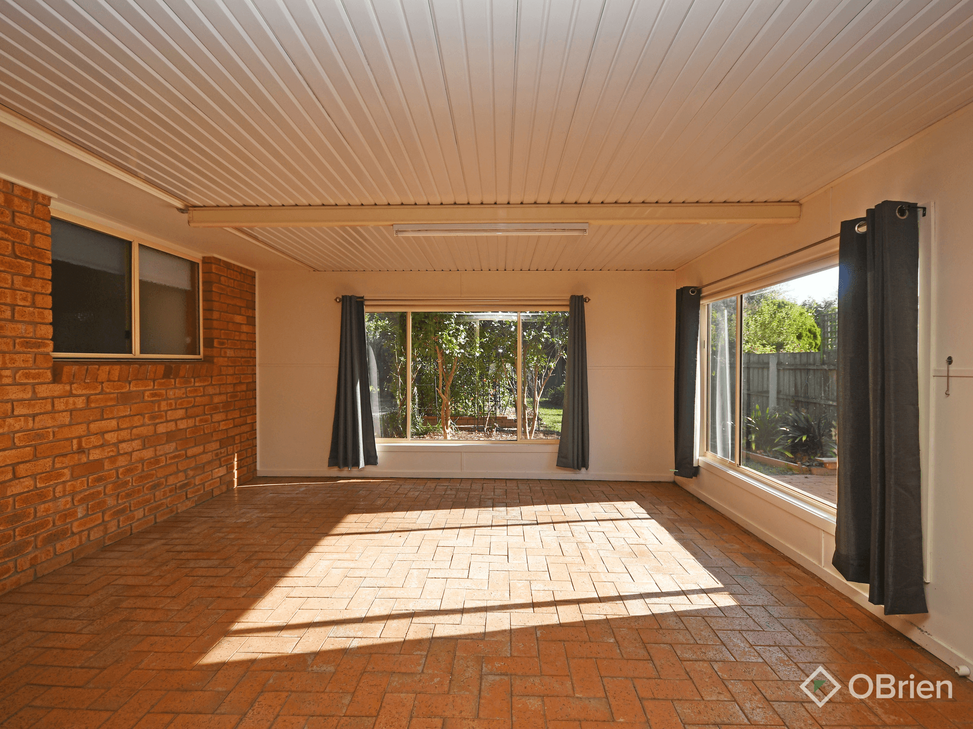 31 Balmoral Crescent, Eastwood, VIC 3875