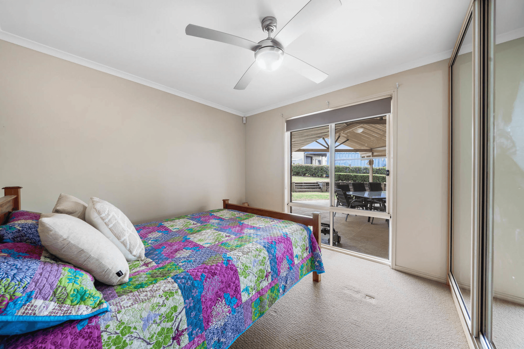 22 Curlew Street, MERINGANDAN WEST, QLD 4352