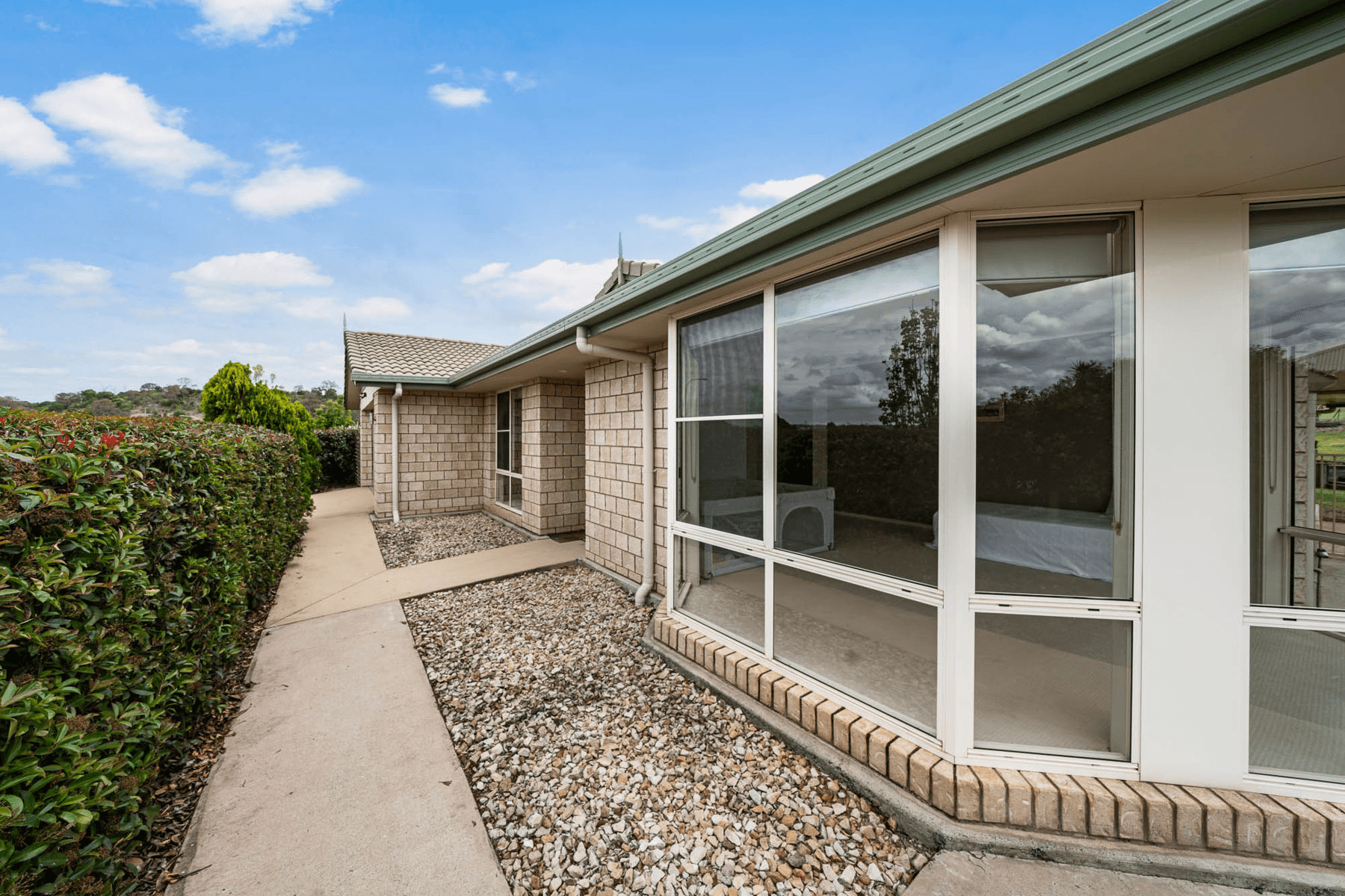 22 Curlew Street, MERINGANDAN WEST, QLD 4352