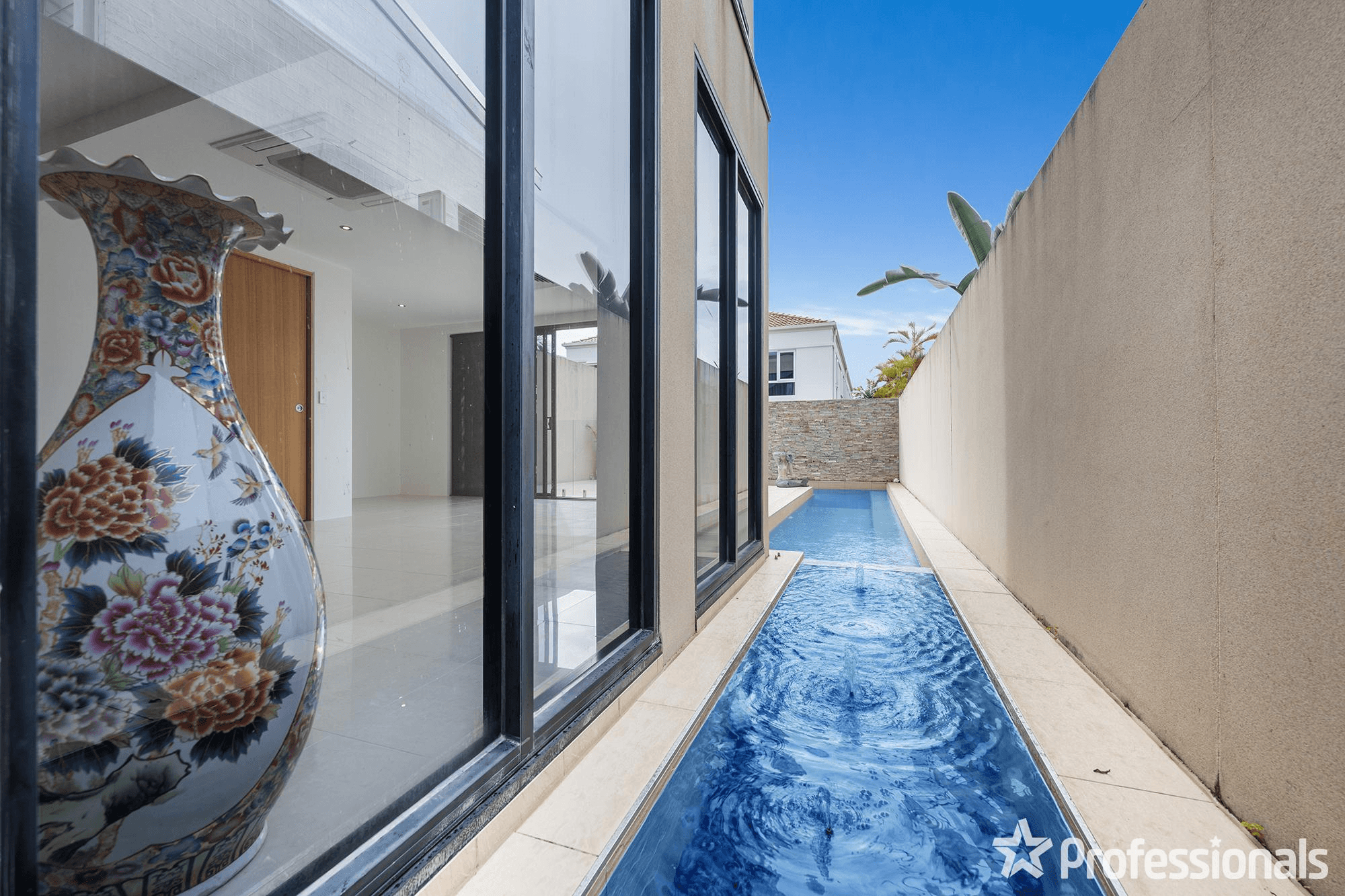 41A Peak Avenue, MAIN BEACH, QLD 4217