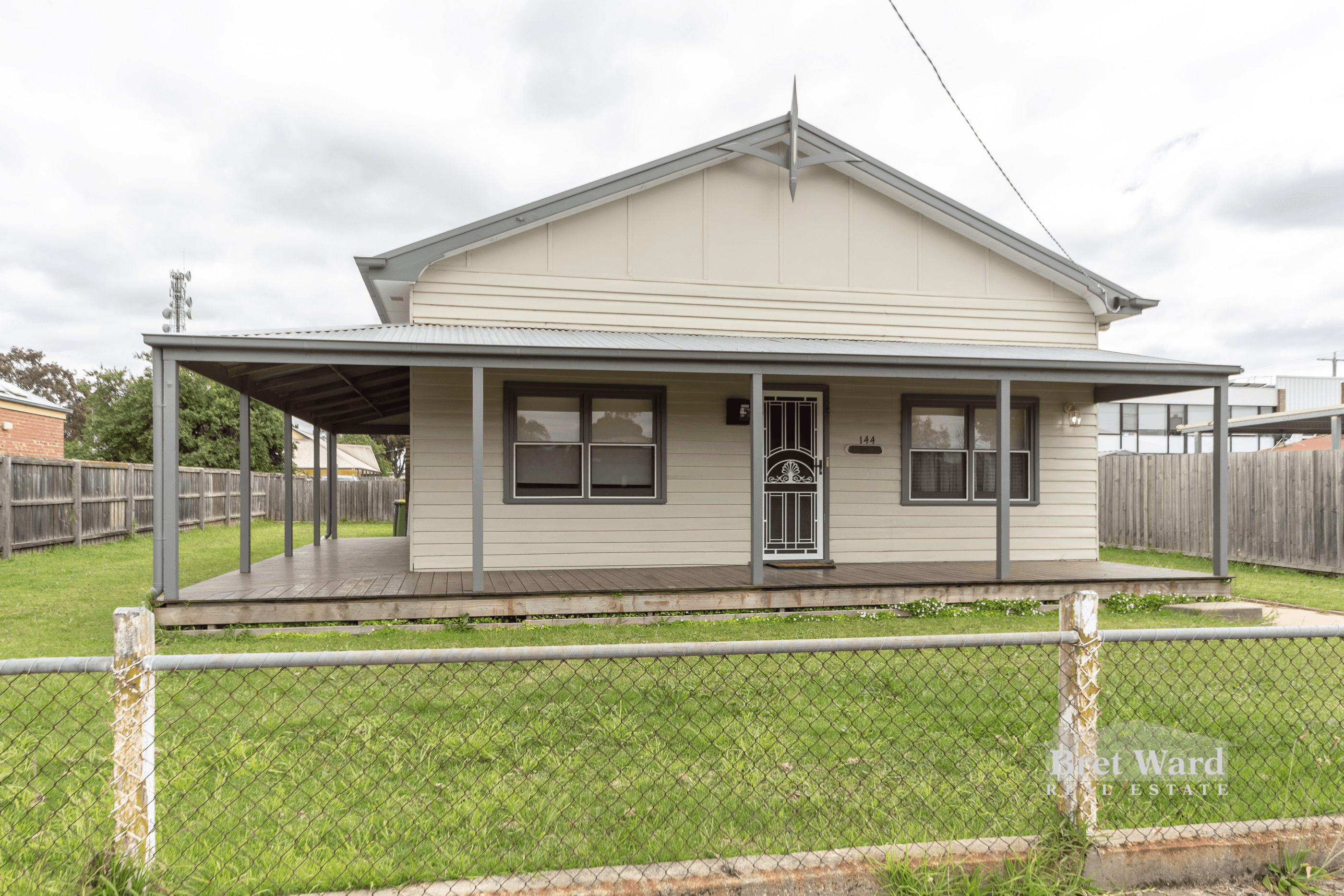 144 MacLeod Street, BAIRNSDALE, VIC 3875