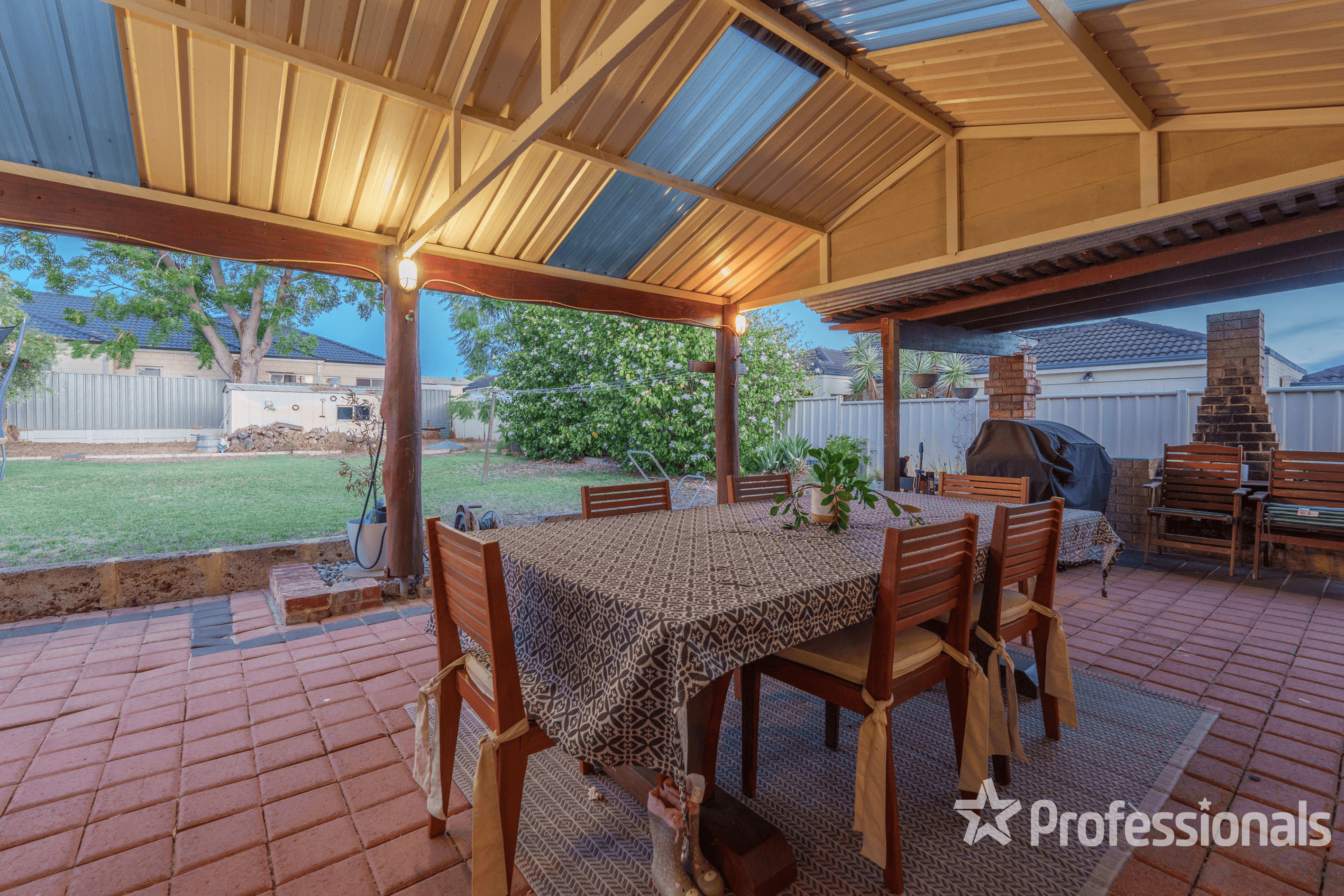 27 Hollett Road, MORLEY, WA 6062