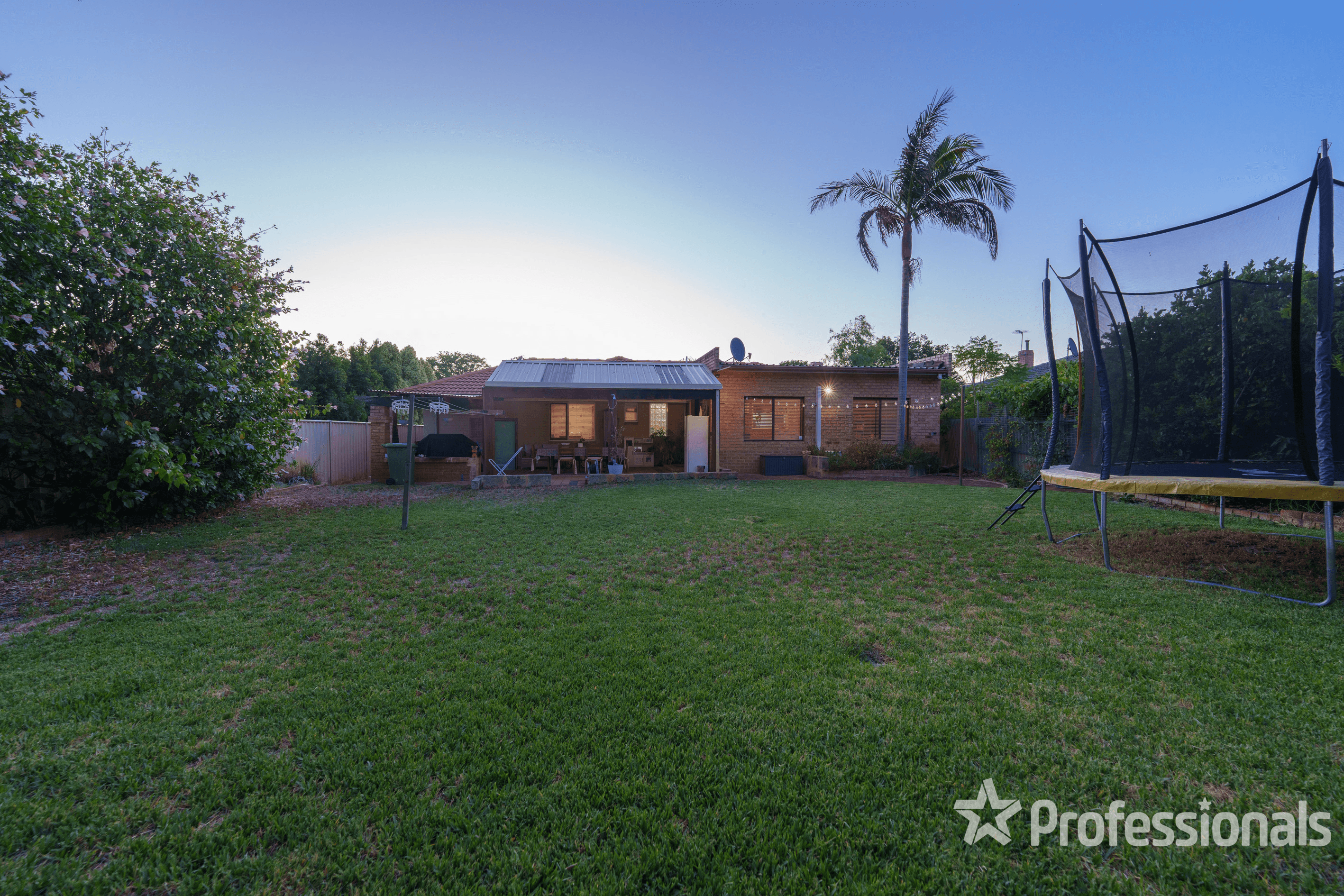 27 Hollett Road, MORLEY, WA 6062