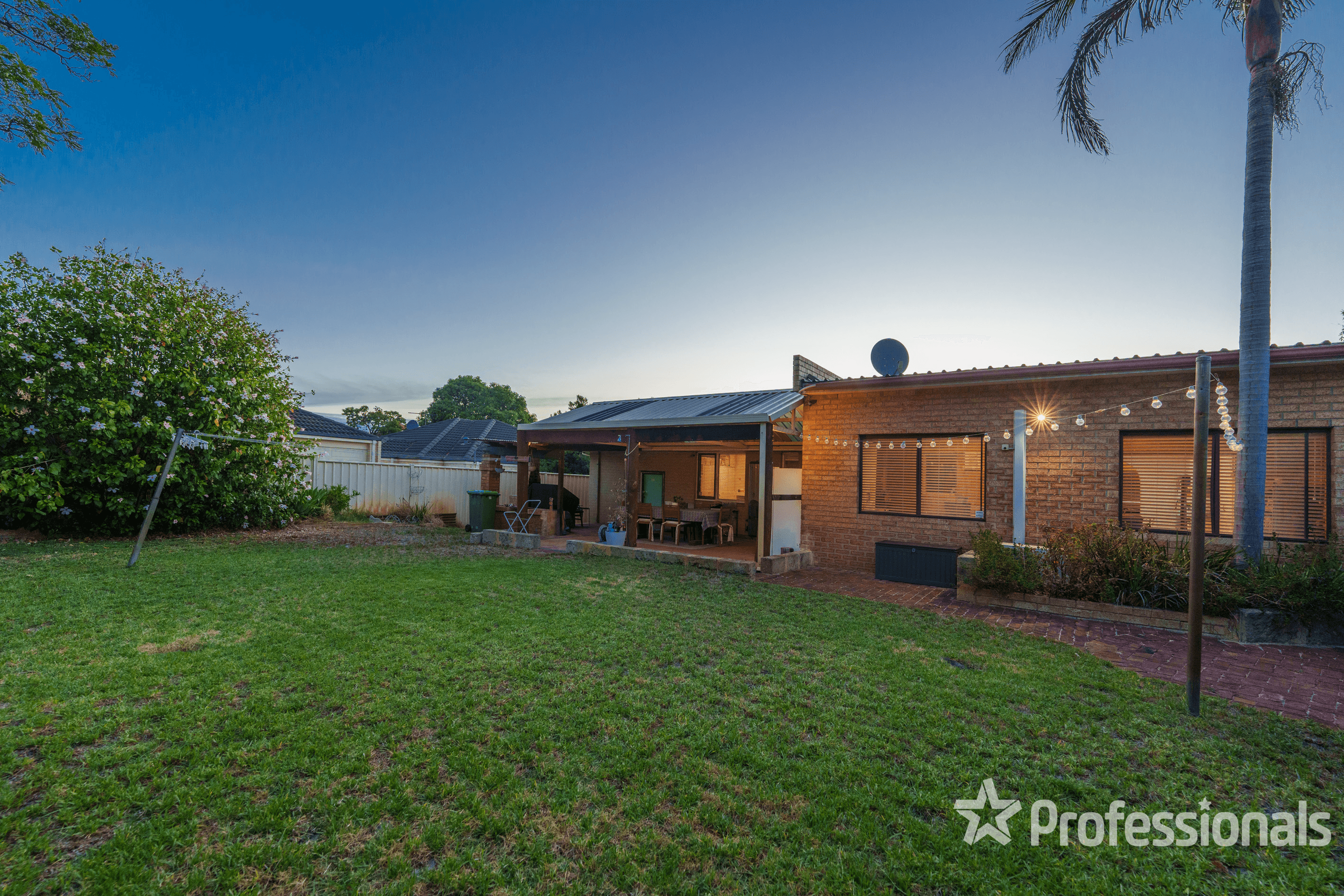 27 Hollett Road, MORLEY, WA 6062