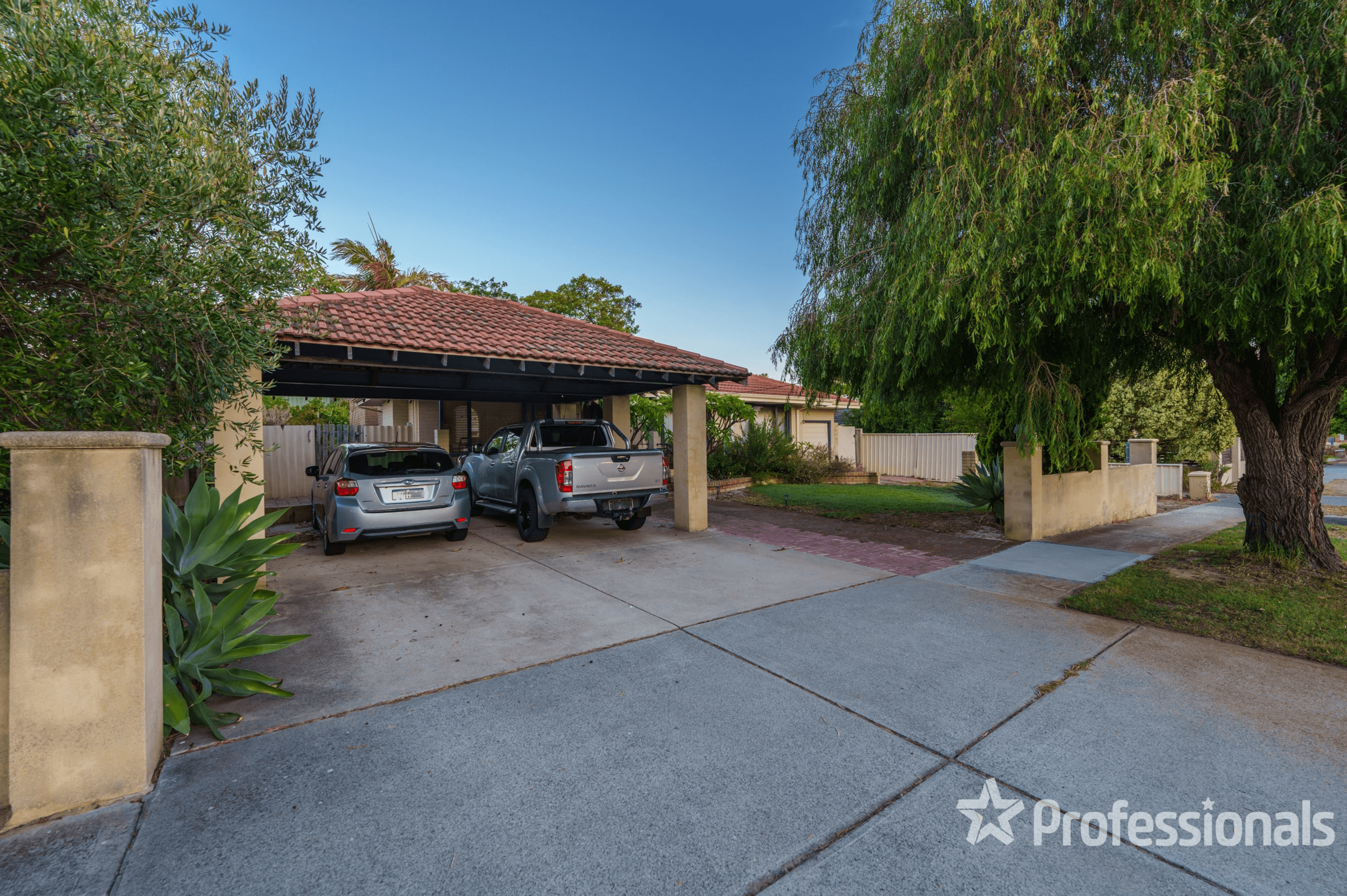 27 Hollett Road, MORLEY, WA 6062