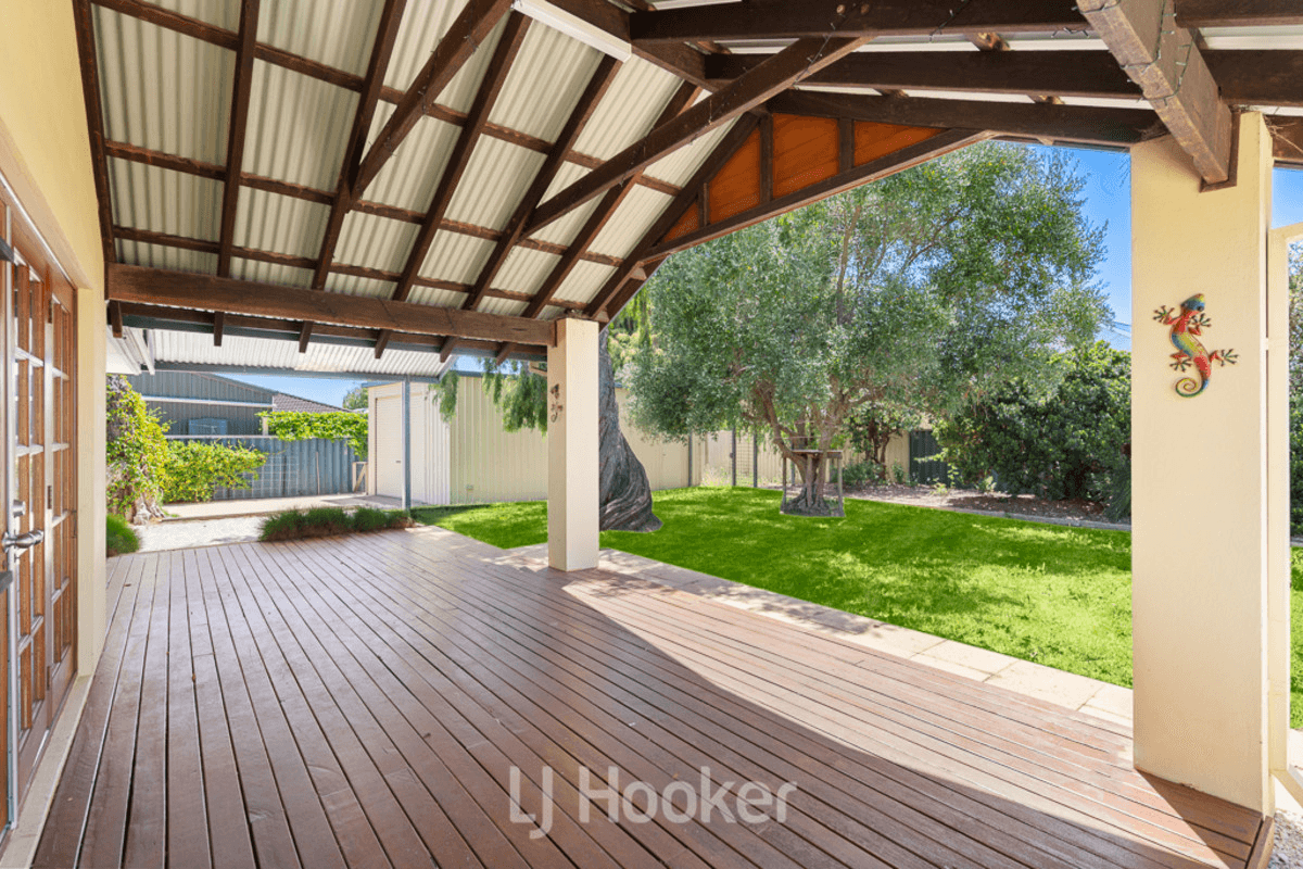 8 Westminster Avenue, West Busselton, WA 6280