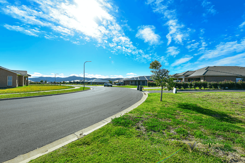 14 Blueway, MOORE CREEK, NSW 2340