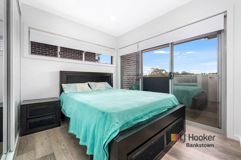 21B Williamson Crescent, WARWICK FARM, NSW 2170